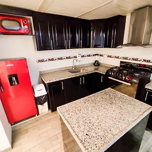 https://hermoso-apartamento-a-10-minutos-de-el-aeropuerto.hotels-bogota.net